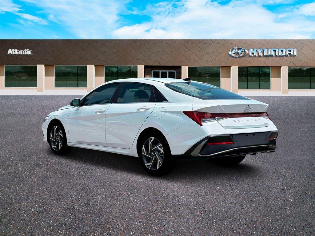 new 2025 Hyundai Elantra car, priced at $28,560