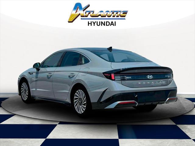 new 2025 Hyundai Sonata Hybrid car, priced at $39,180