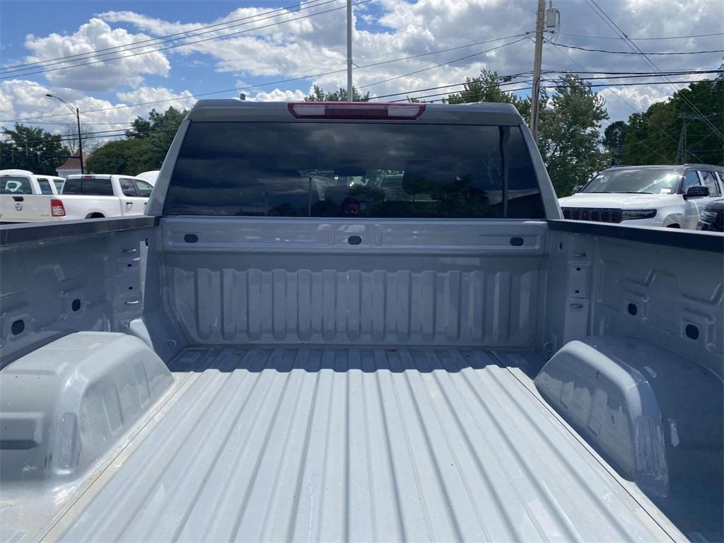 used 2024 Chevrolet Silverado 1500 car, priced at $42,995
