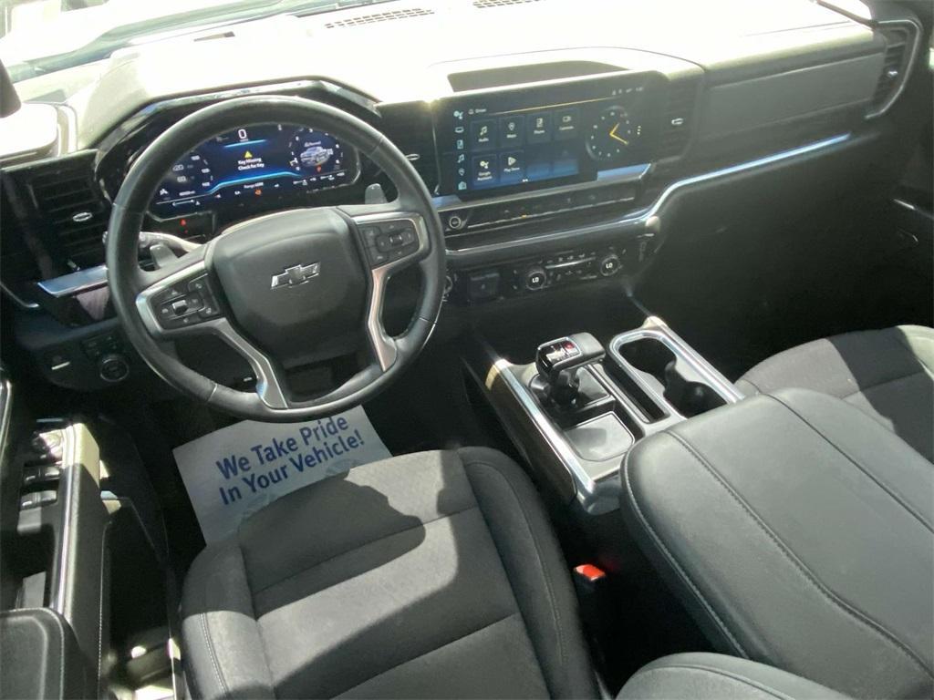 used 2024 Chevrolet Silverado 1500 car, priced at $42,995