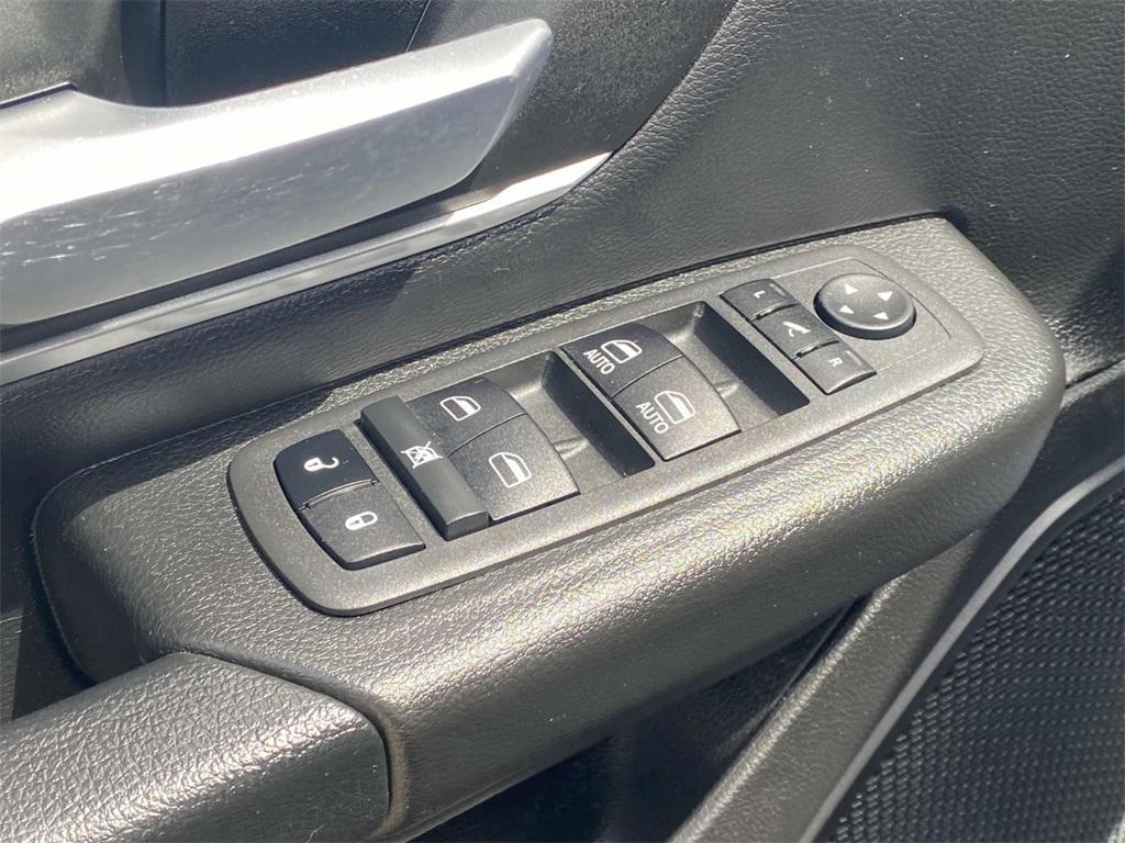 used 2022 Ram 1500 car, priced at $33,995