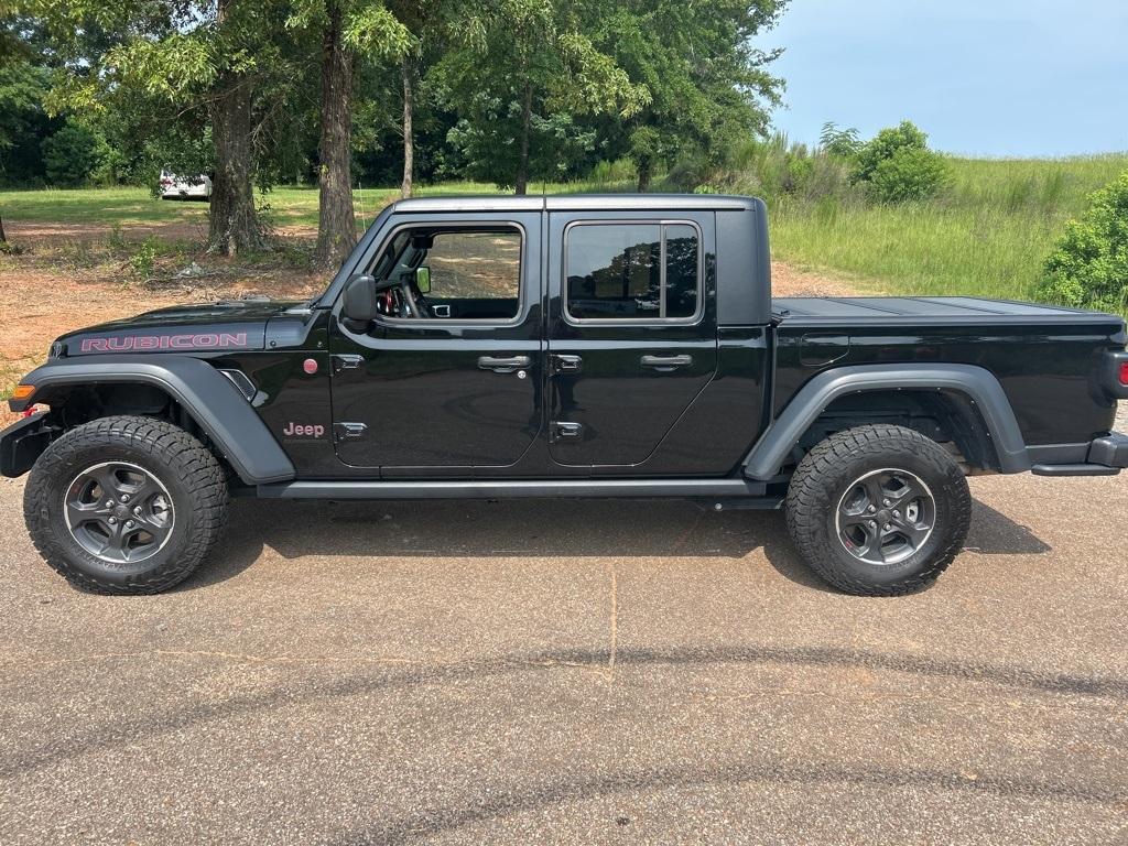 used 2023 Jeep Gladiator car, priced at $39,495