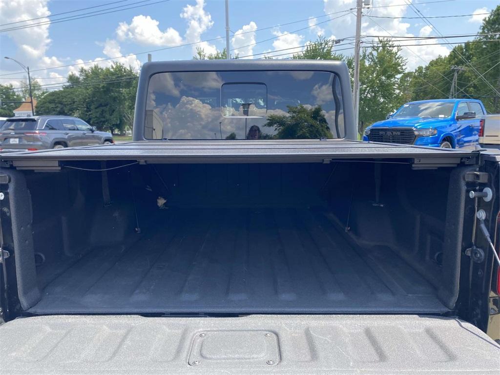 used 2023 Jeep Gladiator car, priced at $38,695