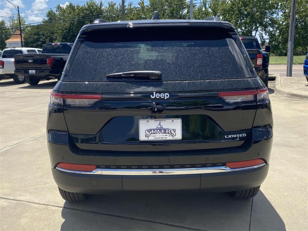 new 2025 Jeep Grand Cherokee car, priced at $36,495
