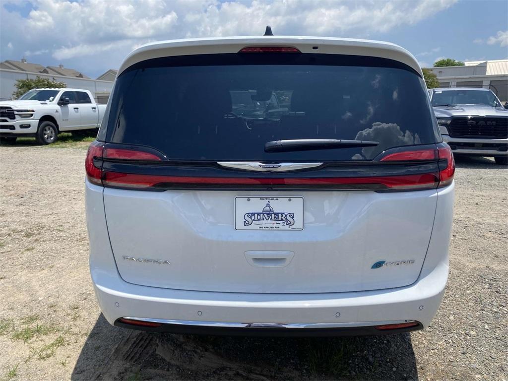 new 2025 Chrysler Pacifica Hybrid car, priced at $49,495