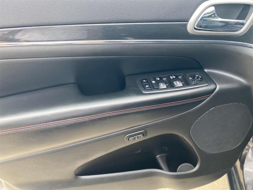 used 2018 Jeep Grand Cherokee car, priced at $22,995