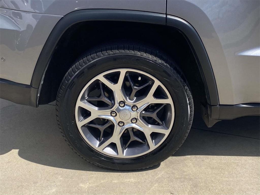 used 2020 Jeep Grand Cherokee car, priced at $26,495