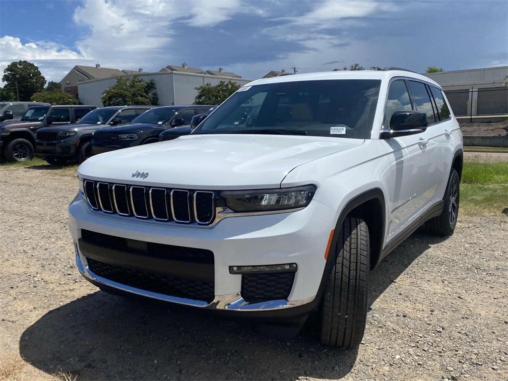 new 2025 Jeep Grand Cherokee L car, priced at $38,995