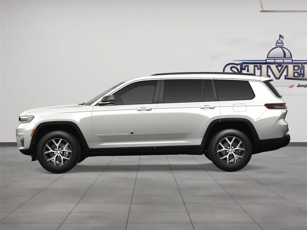 new 2025 Jeep Grand Cherokee L car, priced at $43,900