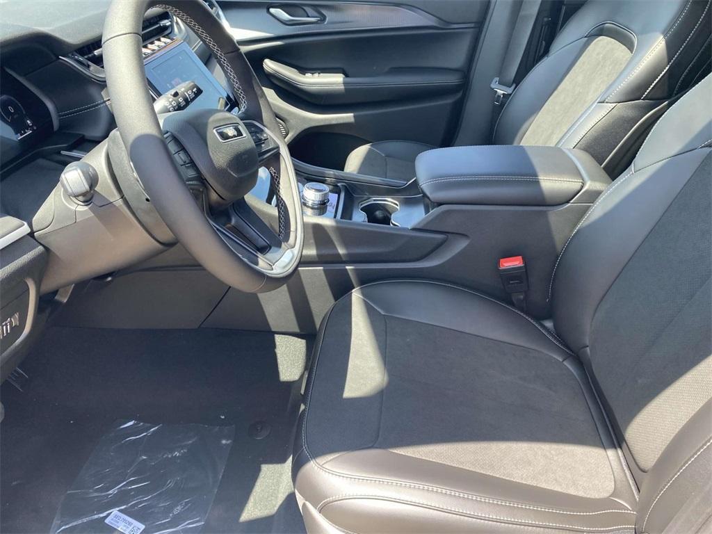new 2025 Jeep Grand Cherokee L car, priced at $36,375