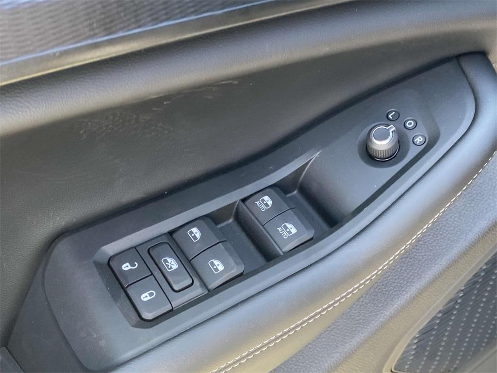 new 2025 Jeep Grand Cherokee L car, priced at $36,375