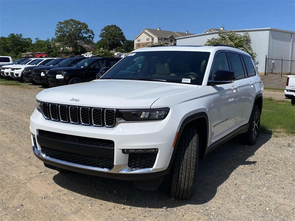 new 2025 Jeep Grand Cherokee L car, priced at $43,995