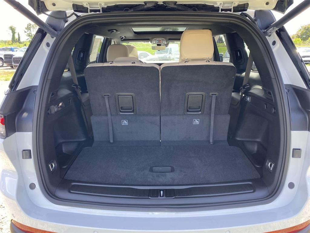 new 2025 Jeep Grand Cherokee L car, priced at $43,995
