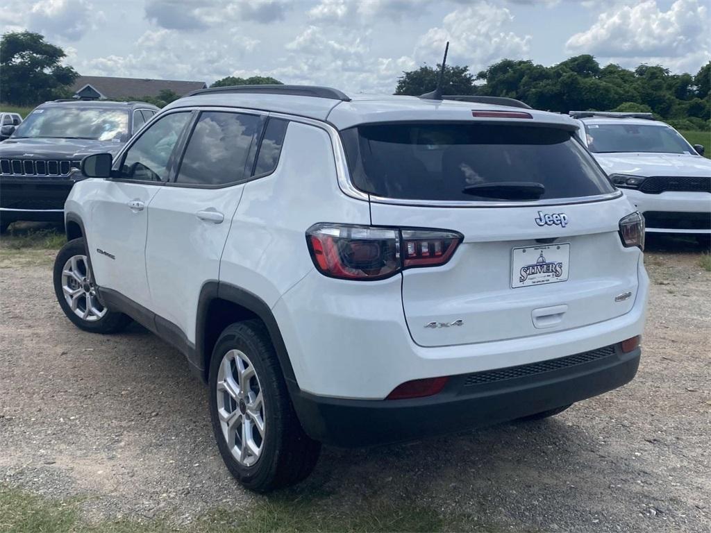 new 2025 Jeep Compass car, priced at $28,665