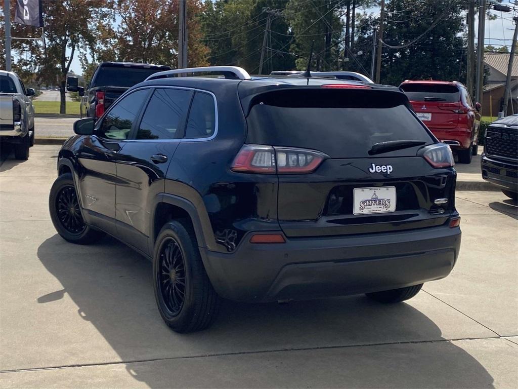 used 2020 Jeep Cherokee car, priced at $11,495