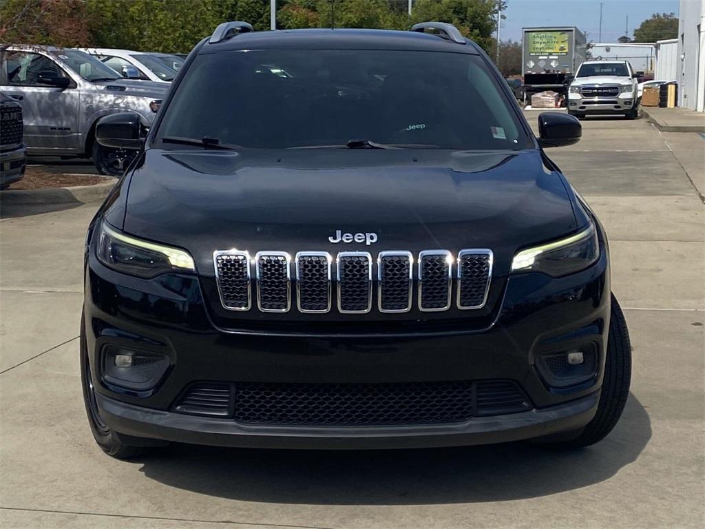 used 2020 Jeep Cherokee car, priced at $11,495