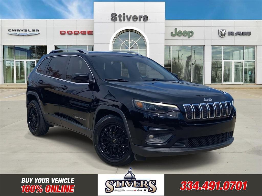 used 2020 Jeep Cherokee car, priced at $11,495