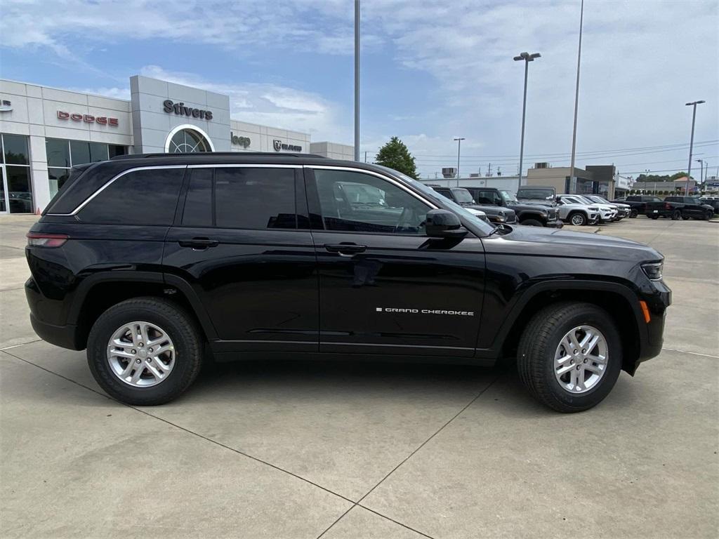 new 2025 Jeep Grand Cherokee car, priced at $34,155