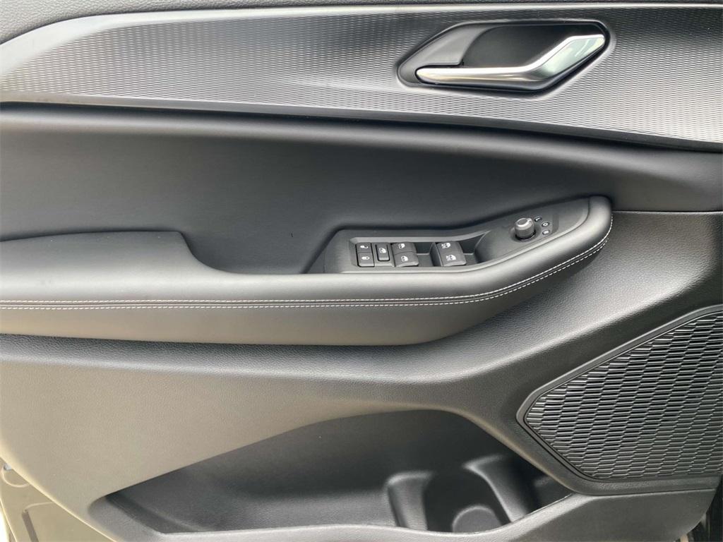 new 2025 Jeep Grand Cherokee car, priced at $34,155