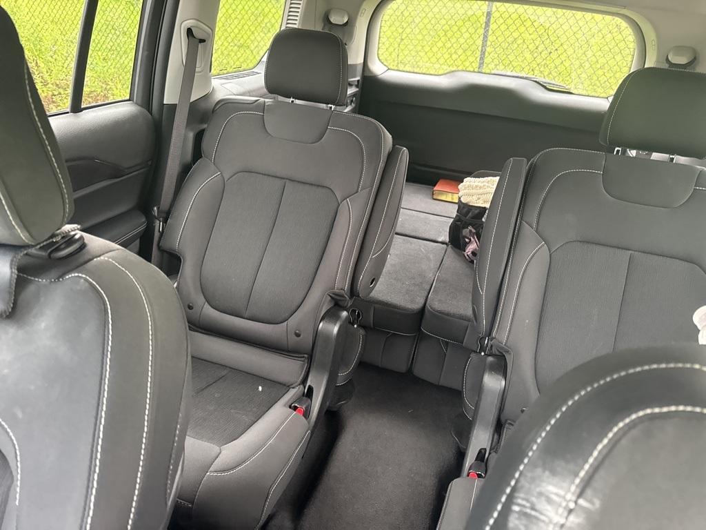 used 2021 Jeep Grand Cherokee L car, priced at $25,495