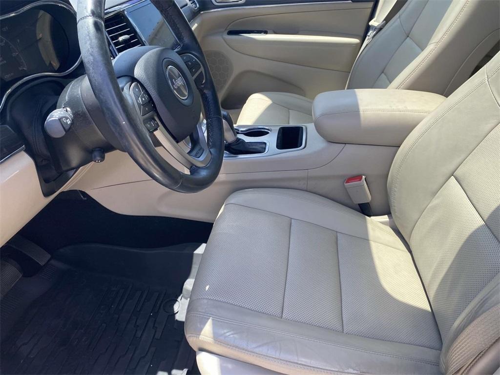 used 2021 Jeep Grand Cherokee car, priced at $24,895