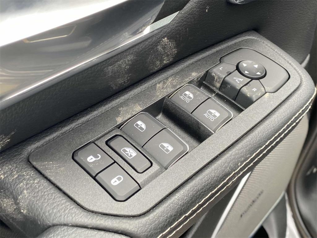 new 2025 Ram 1500 car, priced at $59,995