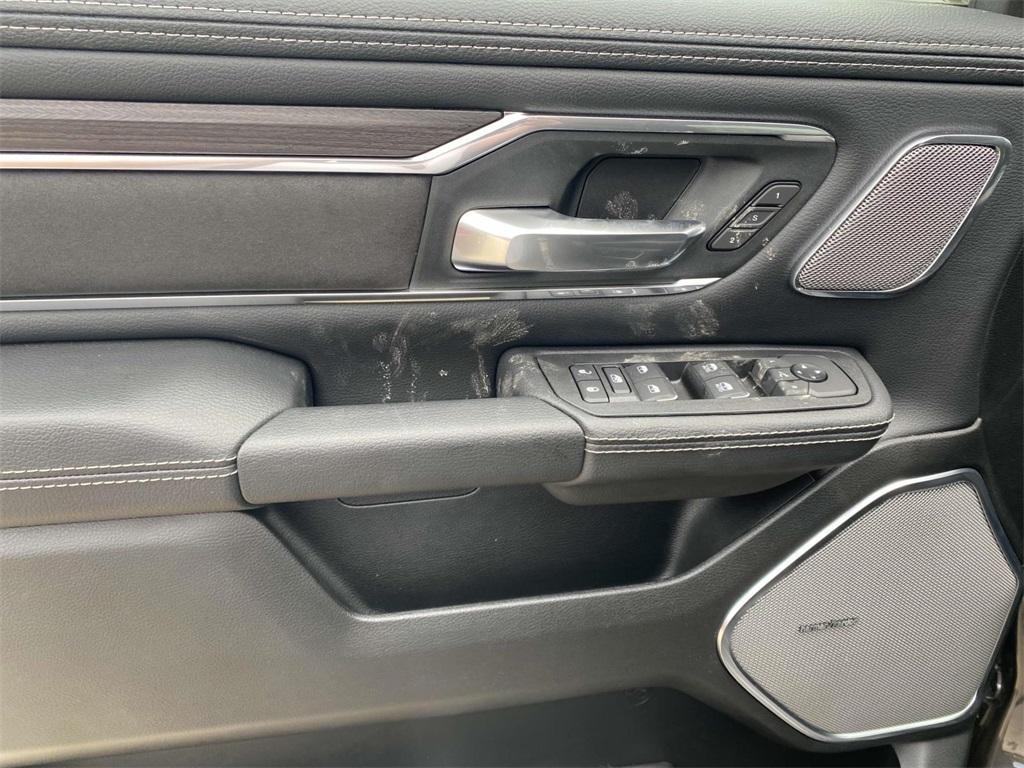 new 2025 Ram 1500 car, priced at $59,995