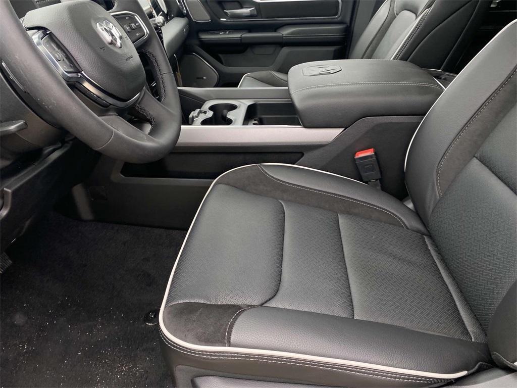 new 2025 Ram 1500 car, priced at $59,995