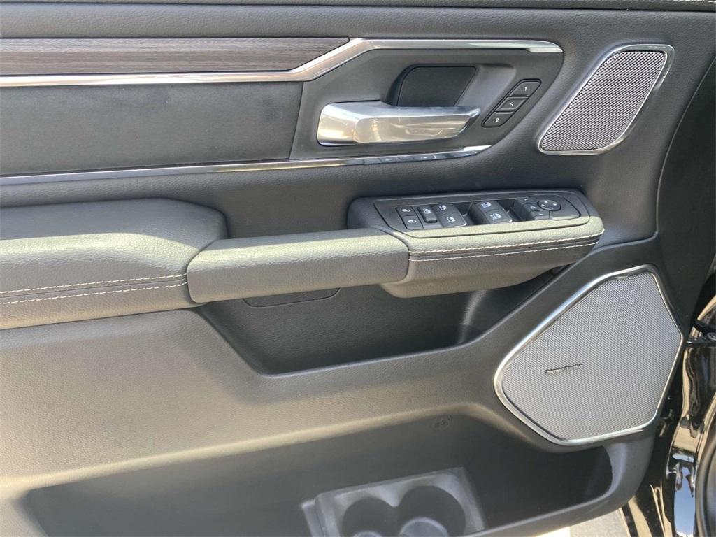 new 2025 Ram 1500 car, priced at $55,115