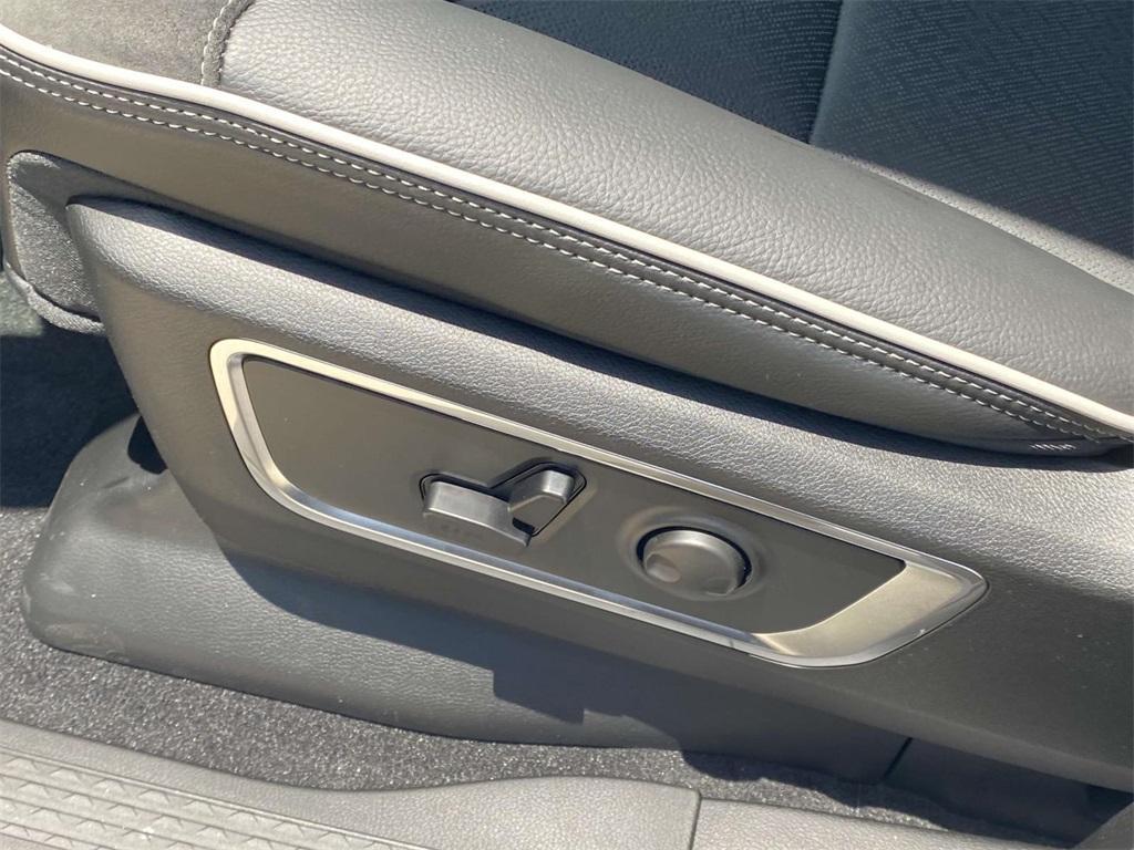 new 2025 Ram 1500 car, priced at $55,115