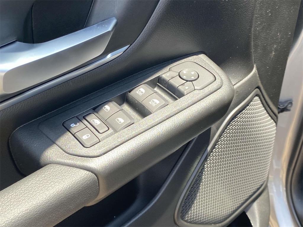 new 2025 Ram 1500 car, priced at $39,995