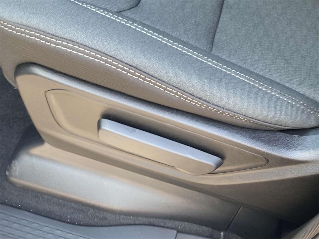 new 2025 Ram 1500 car, priced at $39,995