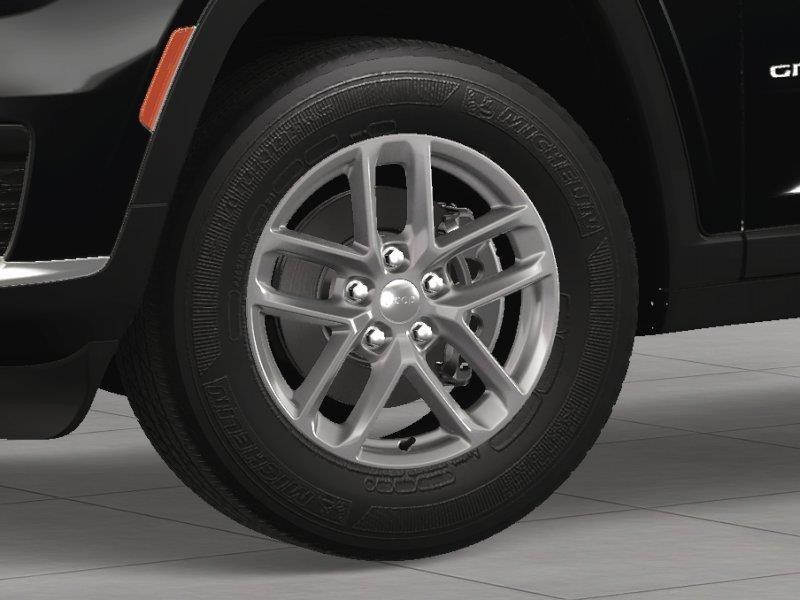 new 2025 Jeep Grand Cherokee L car, priced at $38,995