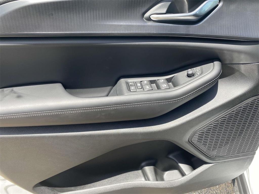 new 2025 Jeep Grand Cherokee L car, priced at $37,745