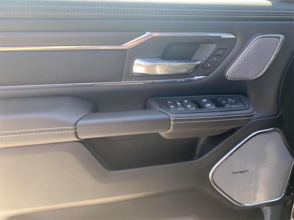 new 2025 Ram 1500 car, priced at $59,995