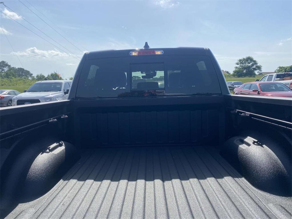new 2025 Ram 1500 car, priced at $59,995