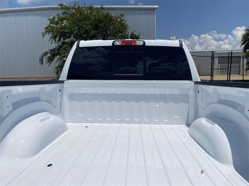 new 2025 Ram 1500 car, priced at $43,995