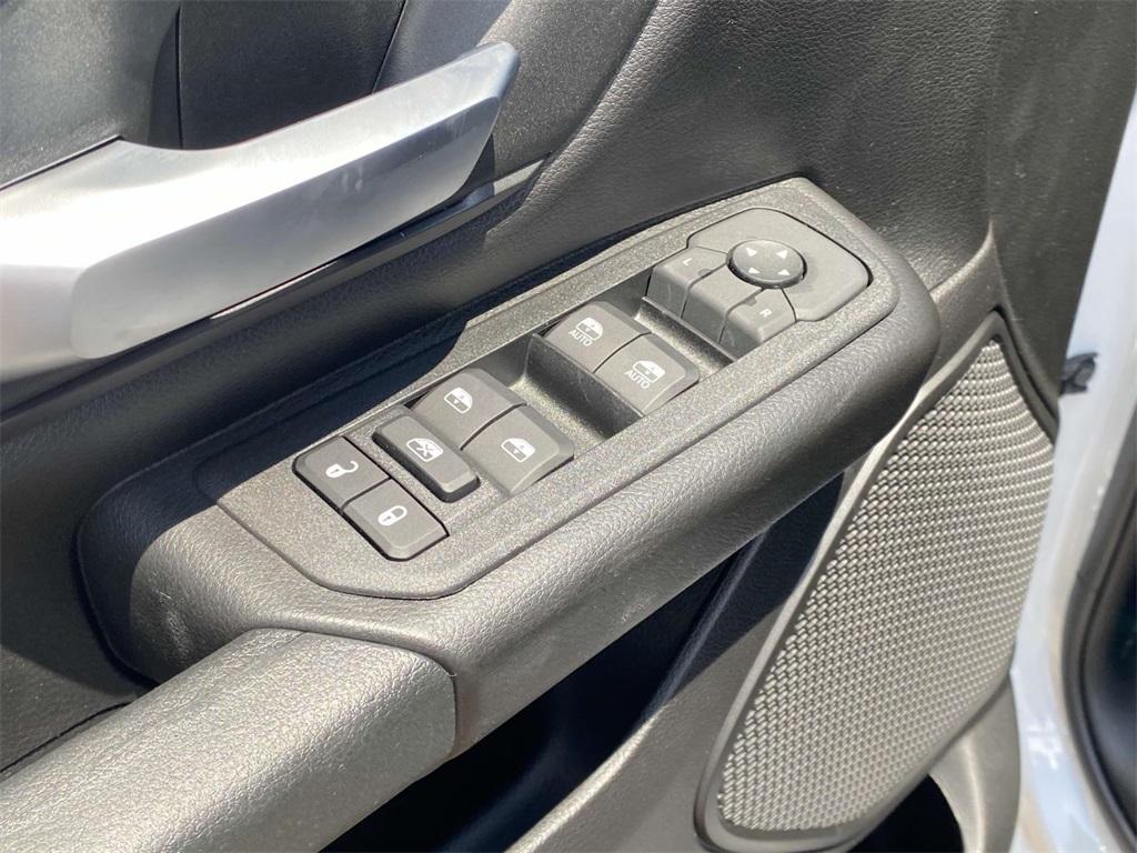 new 2025 Ram 1500 car, priced at $43,995