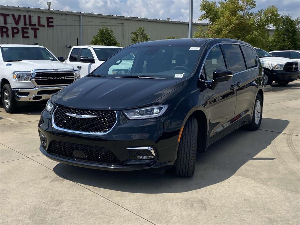 new 2026 Chrysler Pacifica car, priced at $35,995