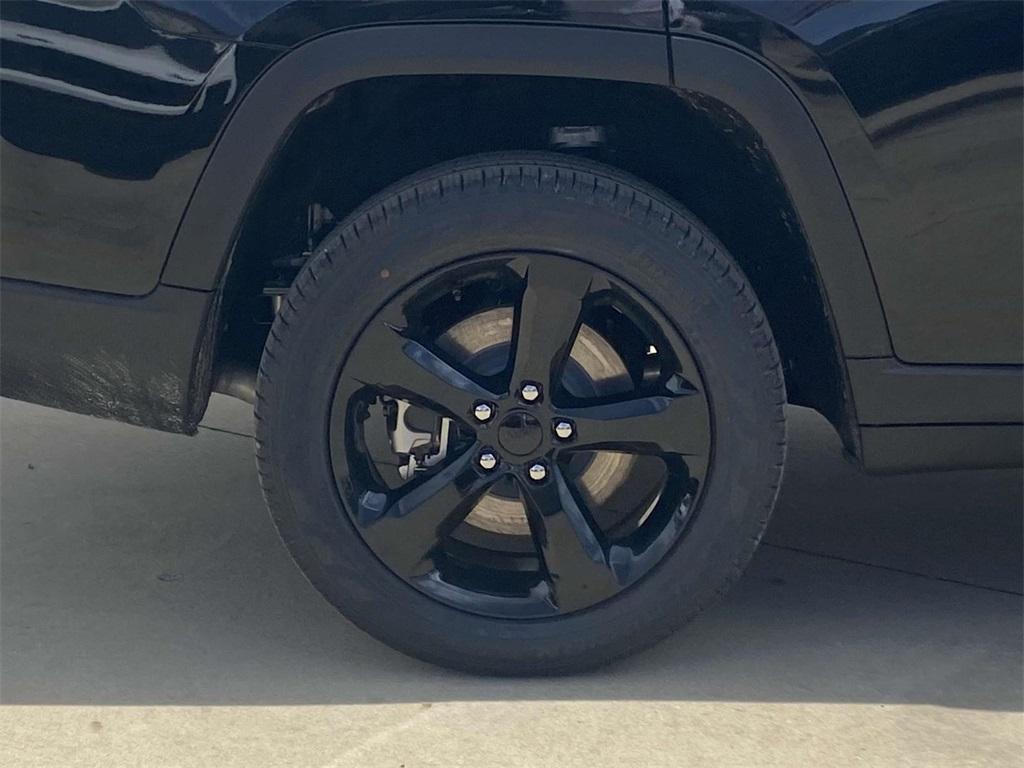 new 2025 Jeep Grand Cherokee L car, priced at $46,995