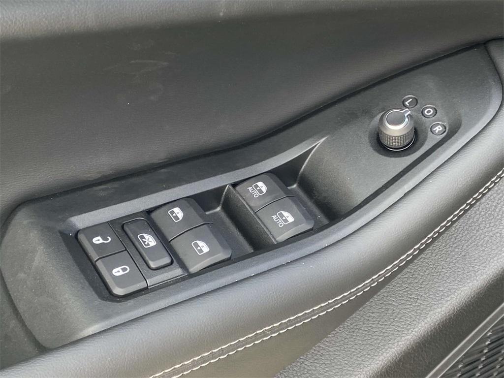 new 2025 Jeep Grand Cherokee L car, priced at $46,995
