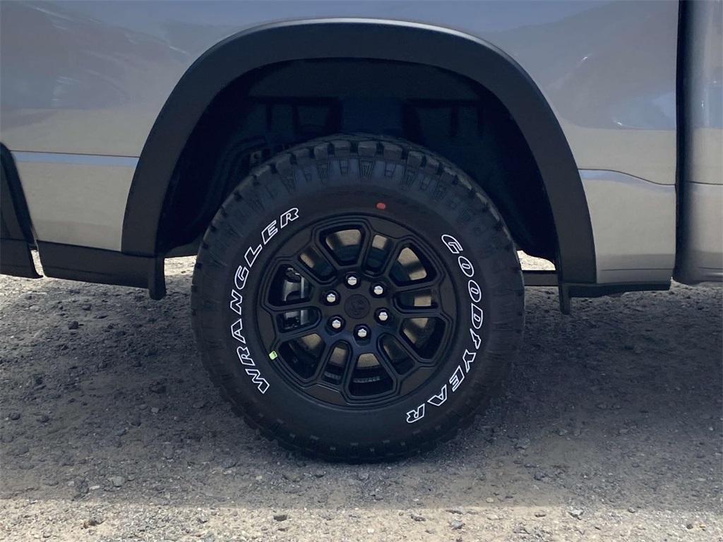 new 2025 Ram 1500 car, priced at $52,555