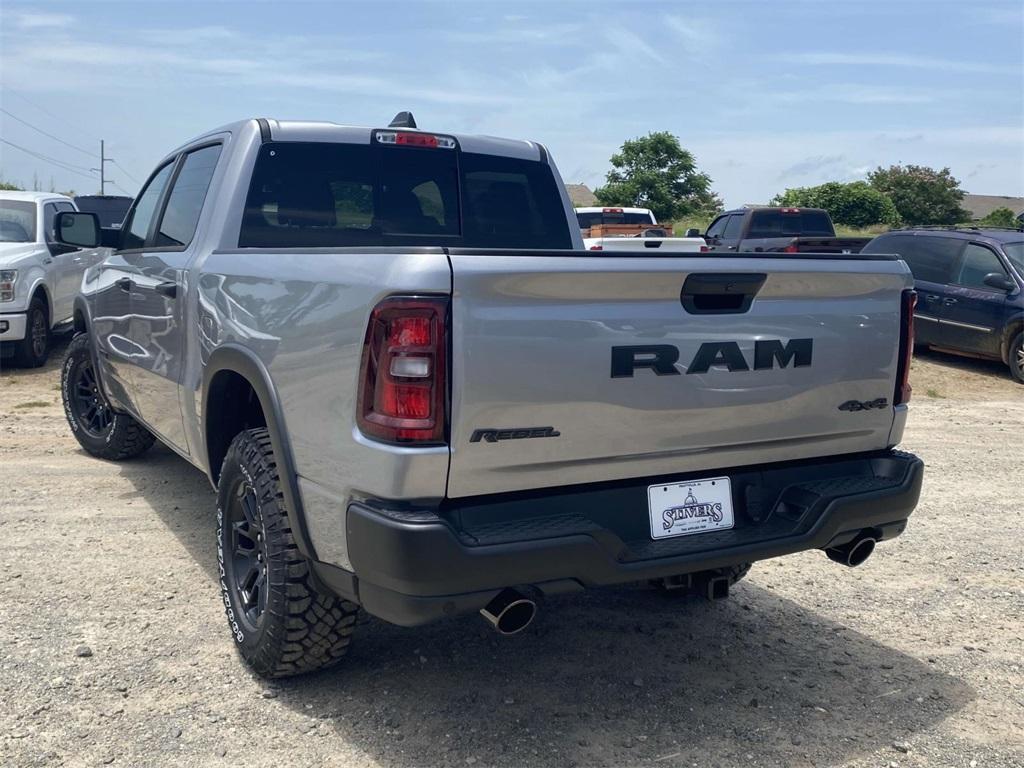 new 2025 Ram 1500 car, priced at $52,555