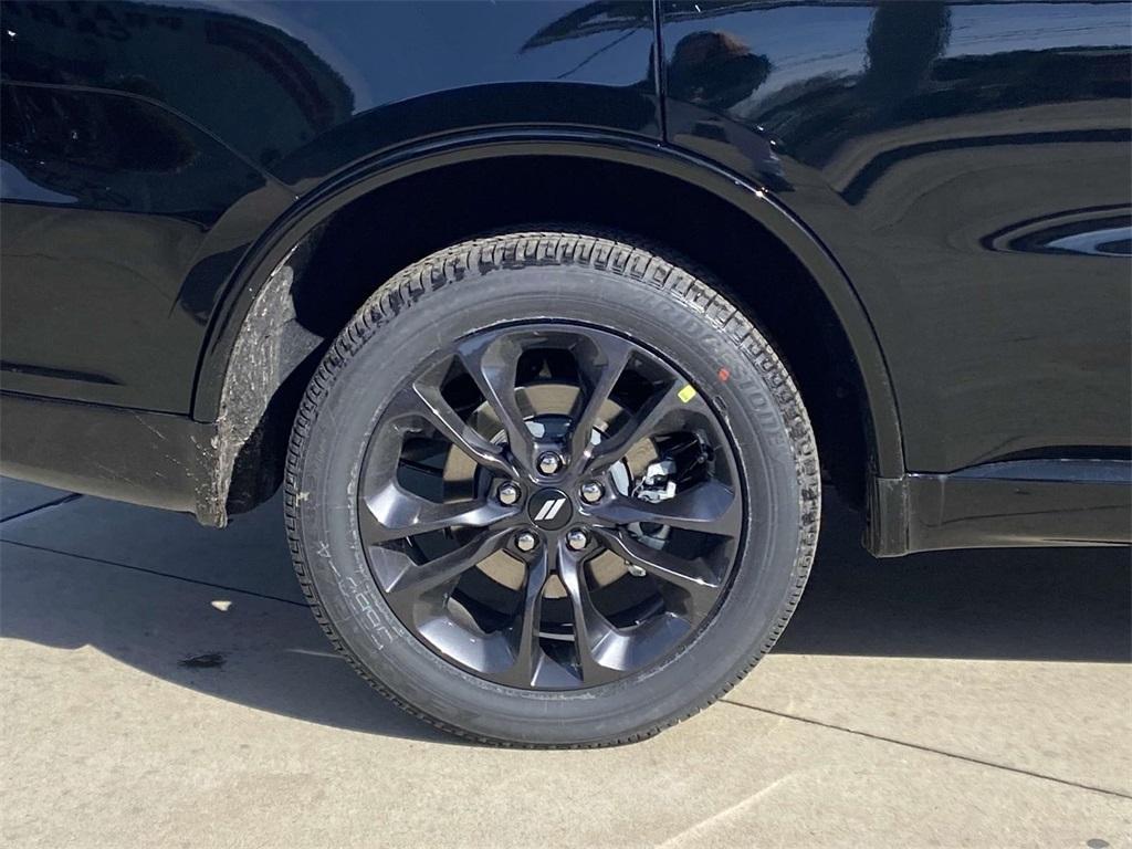 new 2025 Dodge Durango car, priced at $35,555