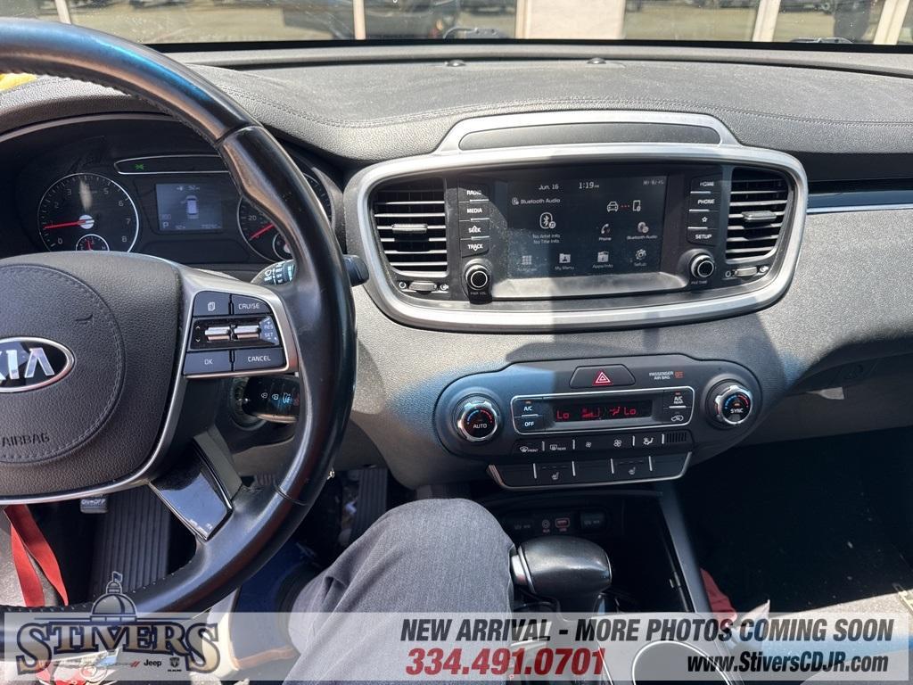 used 2019 Kia Sorento car, priced at $16,995