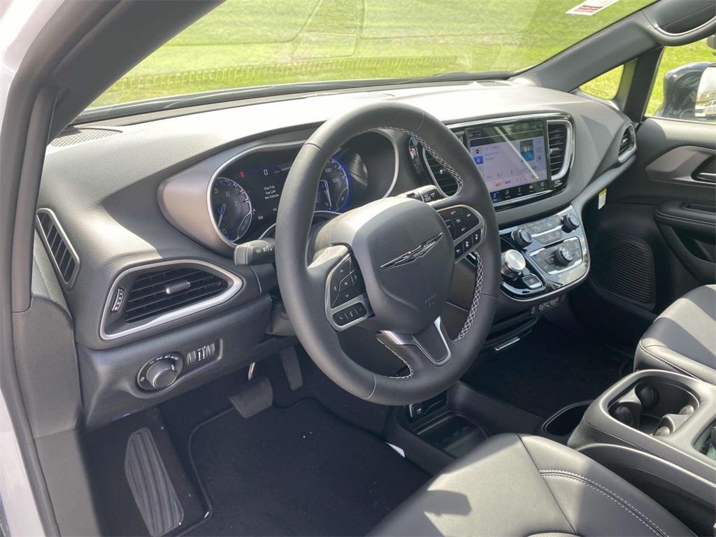 new 2025 Chrysler Voyager car, priced at $38,995
