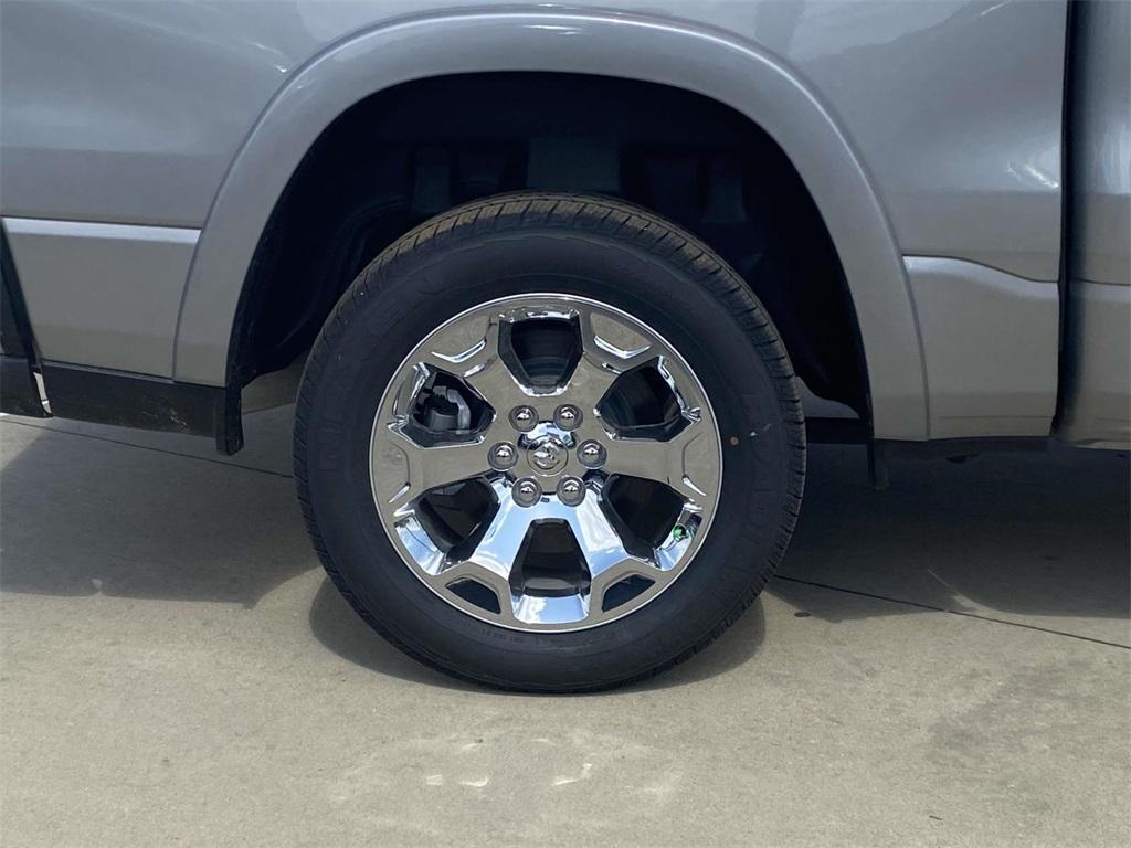 new 2025 Ram 1500 car, priced at $43,995