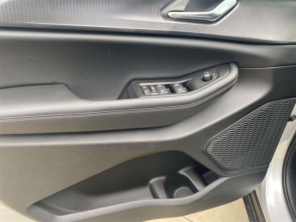 new 2025 Jeep Grand Cherokee L car, priced at $33,125