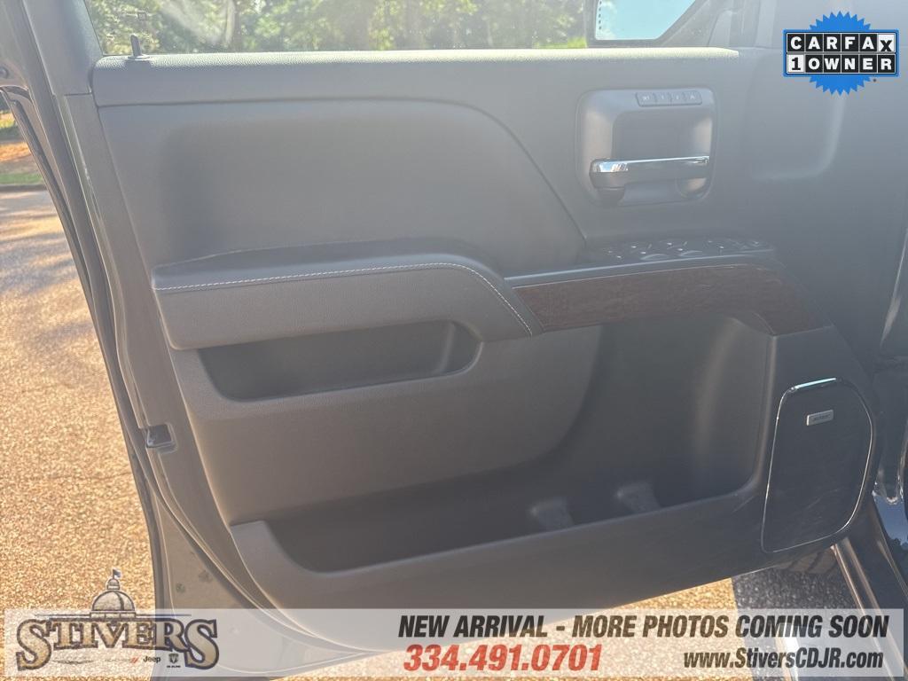 used 2017 GMC Sierra 1500 car, priced at $26,995