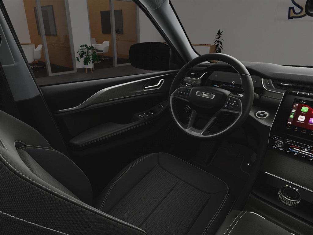 new 2025 Jeep Grand Cherokee car, priced at $36,420